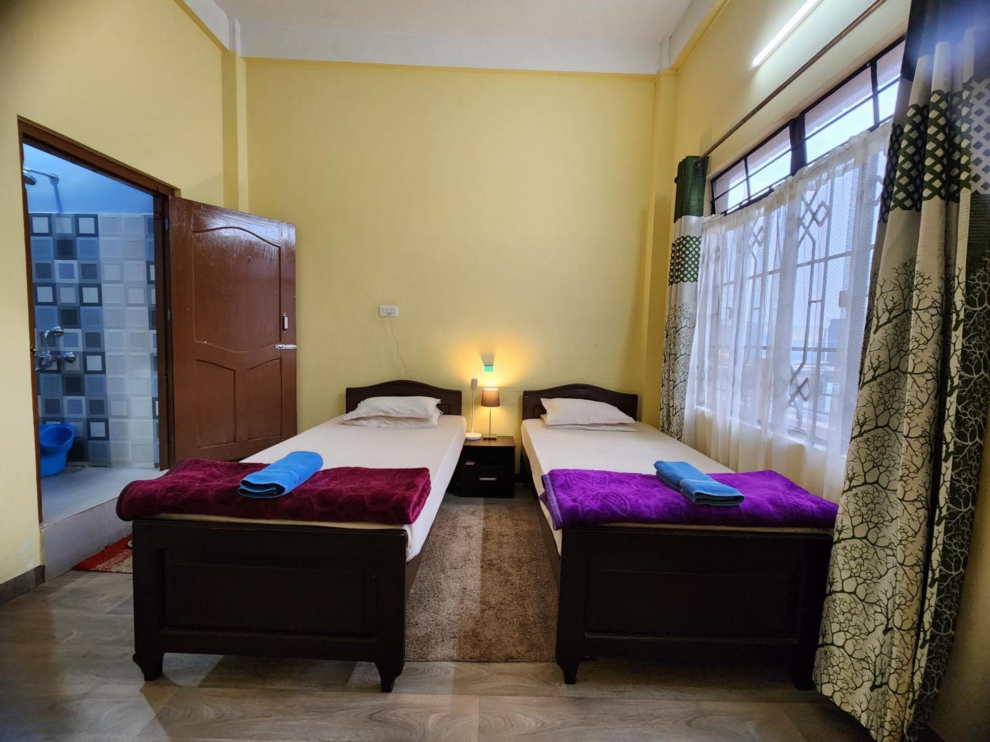 Cafe Sola Bnb Shillong Luaran gambar
