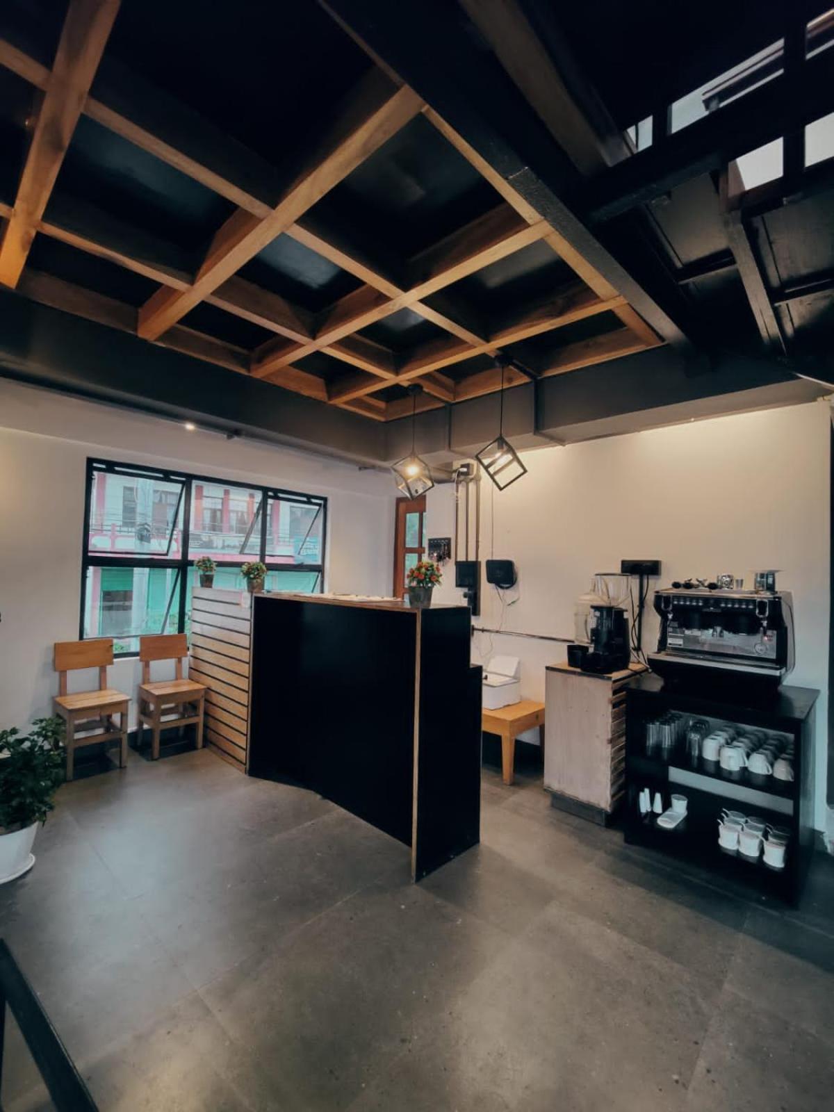 Cafe Sola Bnb Shillong Luaran gambar