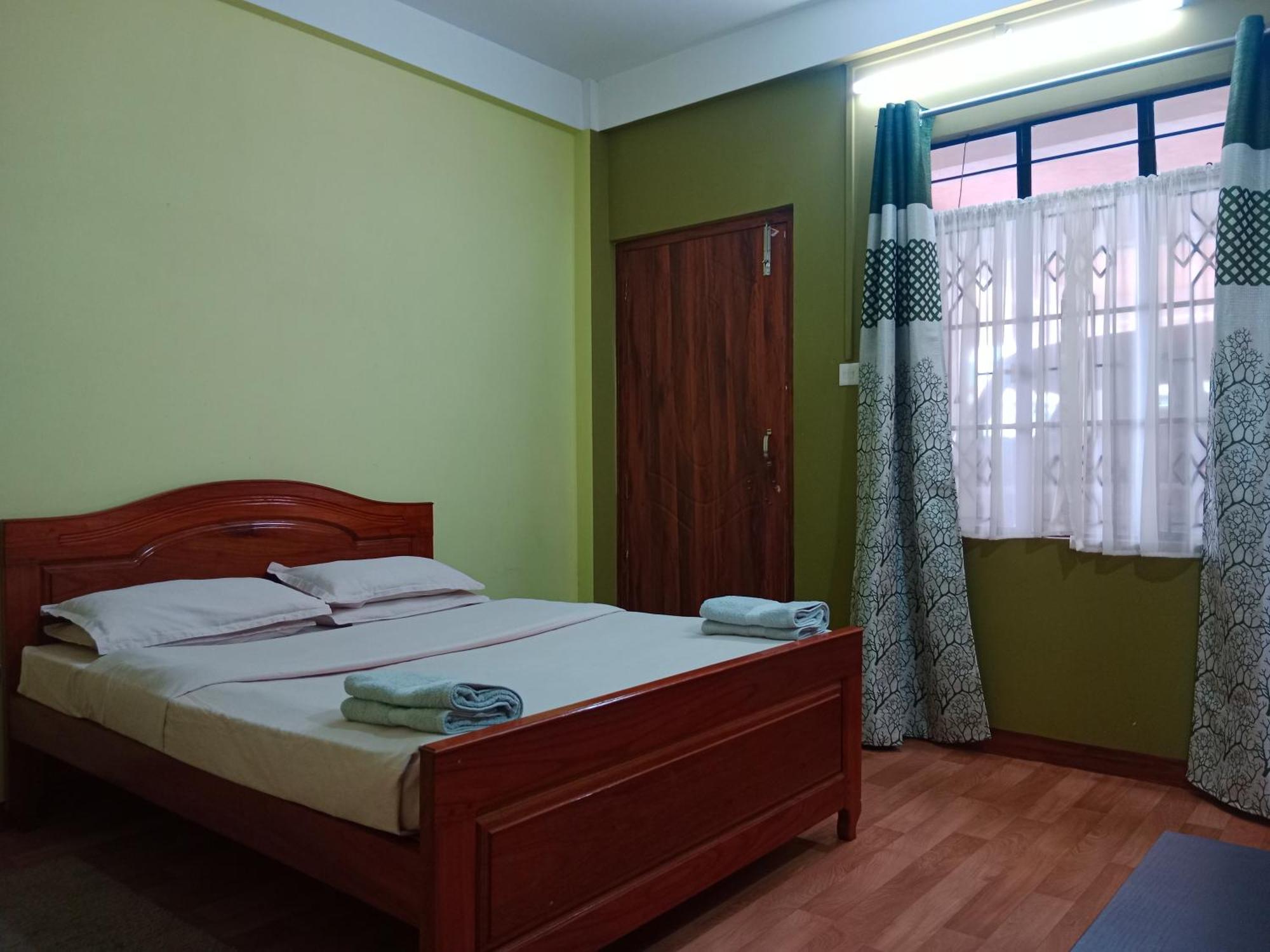 Cafe Sola Bnb Shillong Luaran gambar